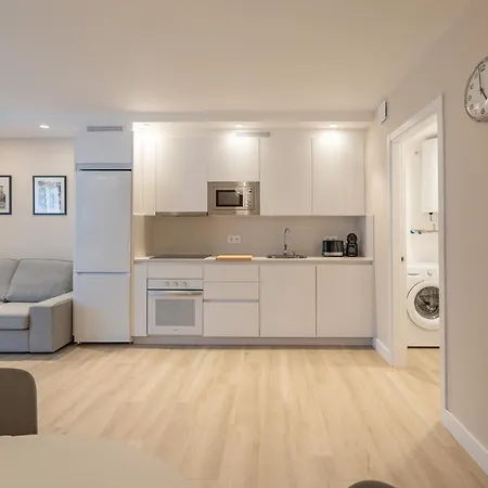 Halo Cuatro Apartment