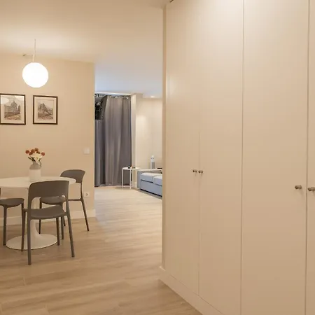 Apartment Halo Cuatro *